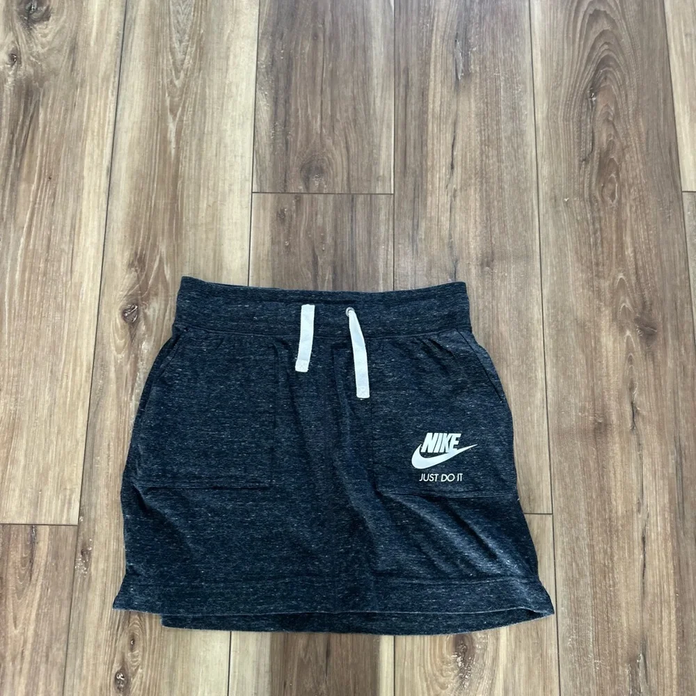 Nike womens sportswear